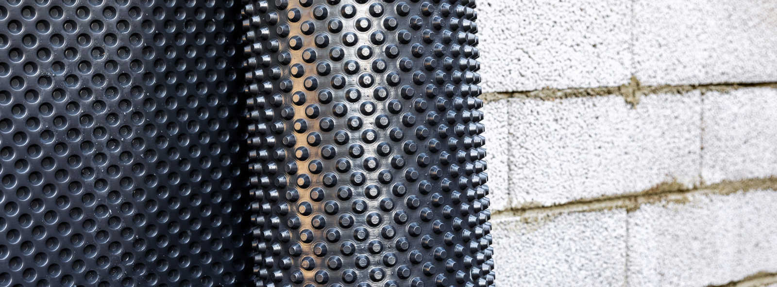 Шиповидна мембрана для дренажу